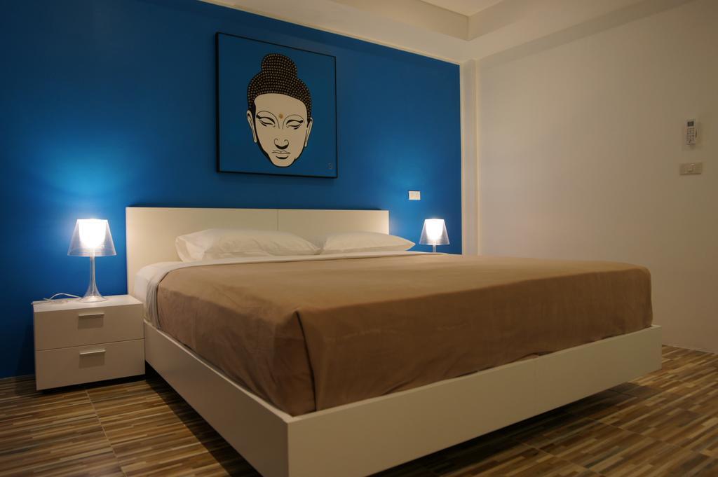 Lotus Art Guesthouse Pattaya Pokoj fotografie